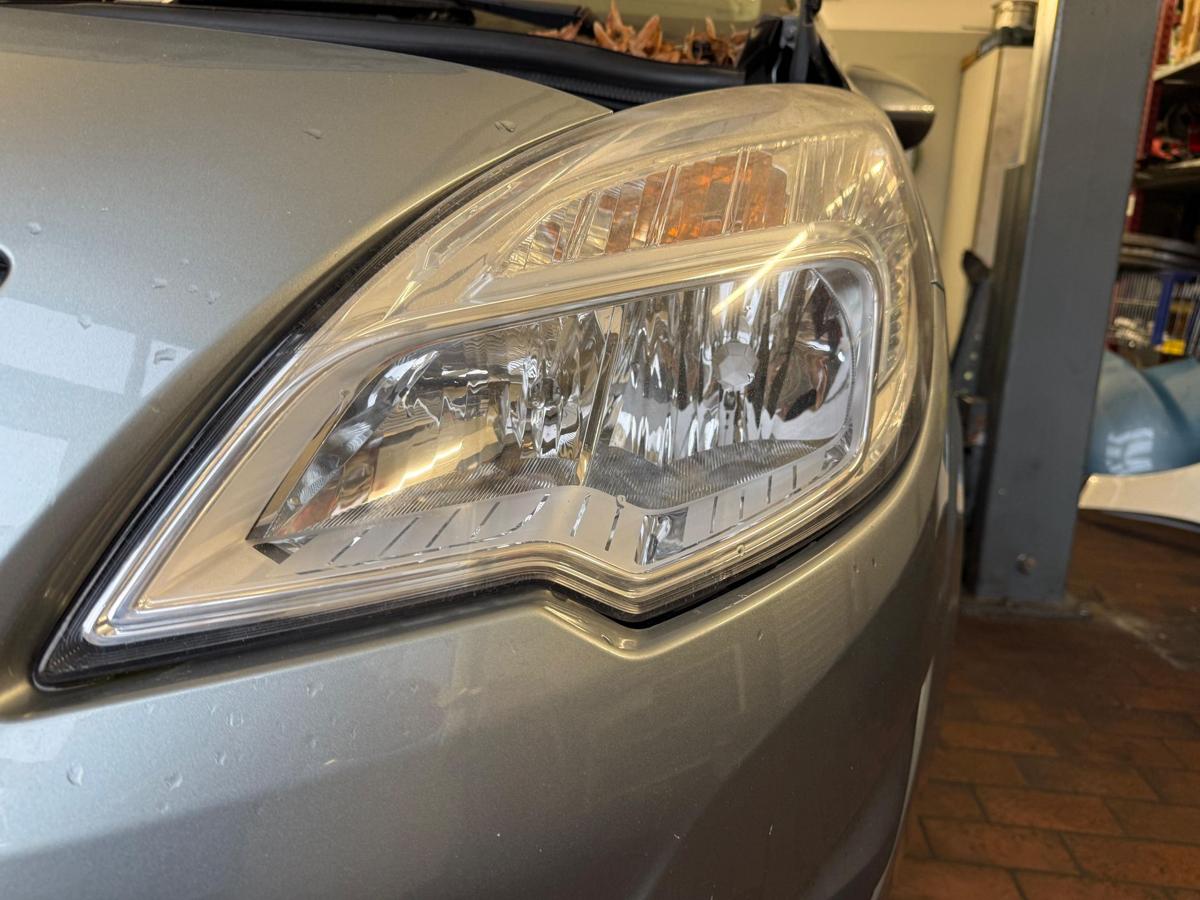 Opel Meriva B original Scheinwerfer links Halogen 13286612 Vorfacelift BJ10